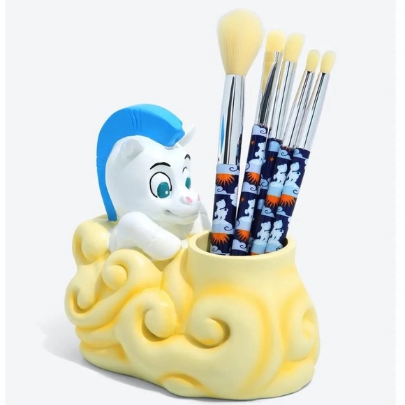 Disney Hercules Pegasus makeup brush set and holder - Picture 2 of 2